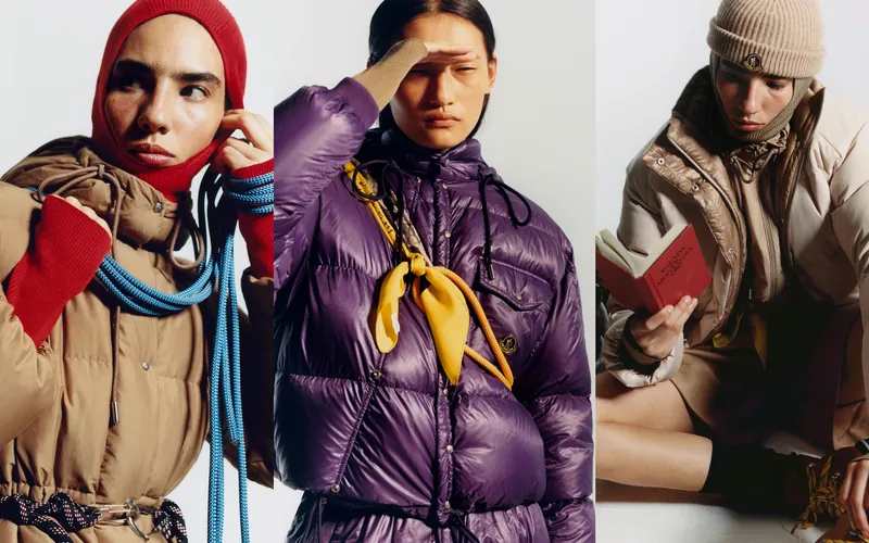 Moncler Re/Icons 2026: drei Looks nebeneinander, die Himalaya in Camel mit roter Sturmhaube, die Karakorum in Violett mit gelbem Tuch und die Verone in Beige mit Mütze