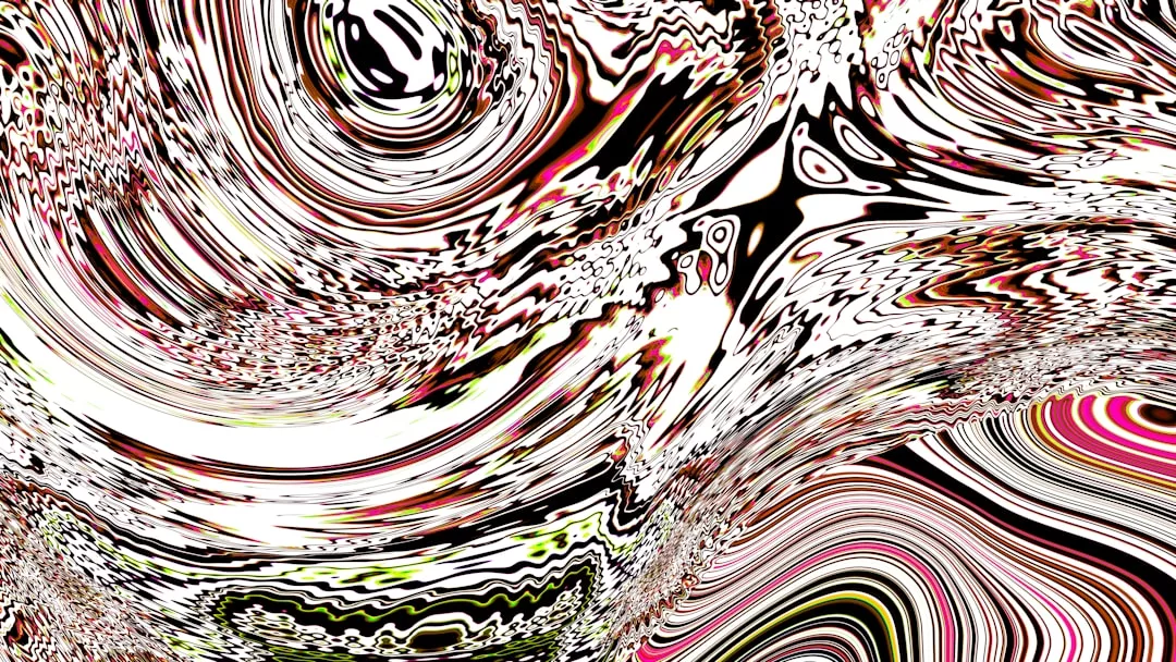 Abstraktes digitales Kunstwerk von GLAMESiA mit wirbelnden, gewellten schwarzen, weißen, roten und gelben Linien und Mustern, die einen verzerrten und chaotischen visuellen Effekt erzeugen.